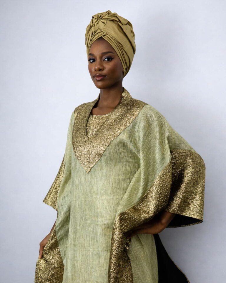 Didi Brocade Set in Gold